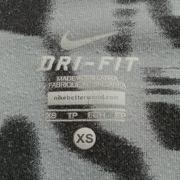 🤸NIKE DRY FIT LEGGINGS/Free Top - Picture 6 of 12